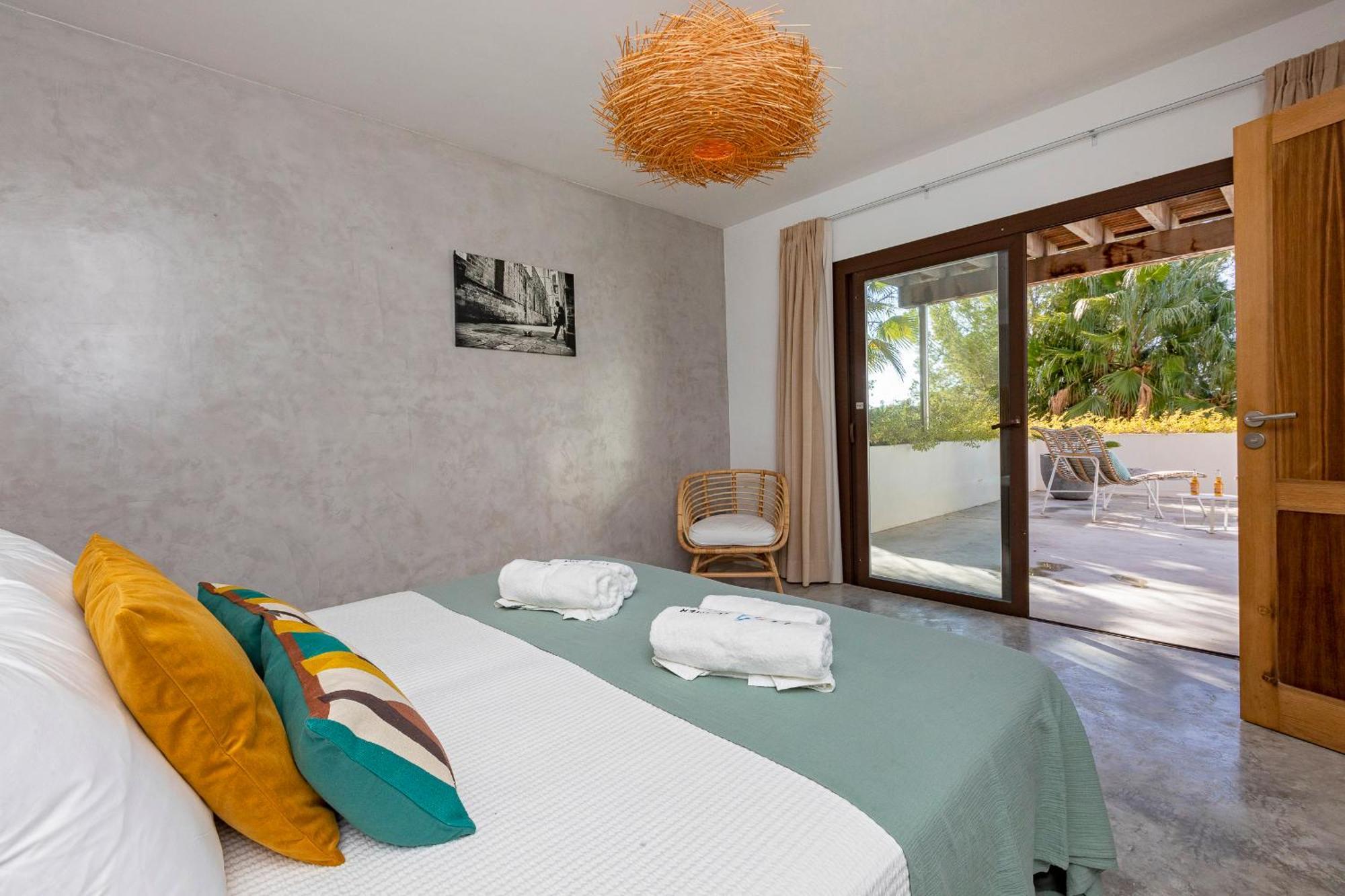 In Cala Salada Sleeps 14 *
