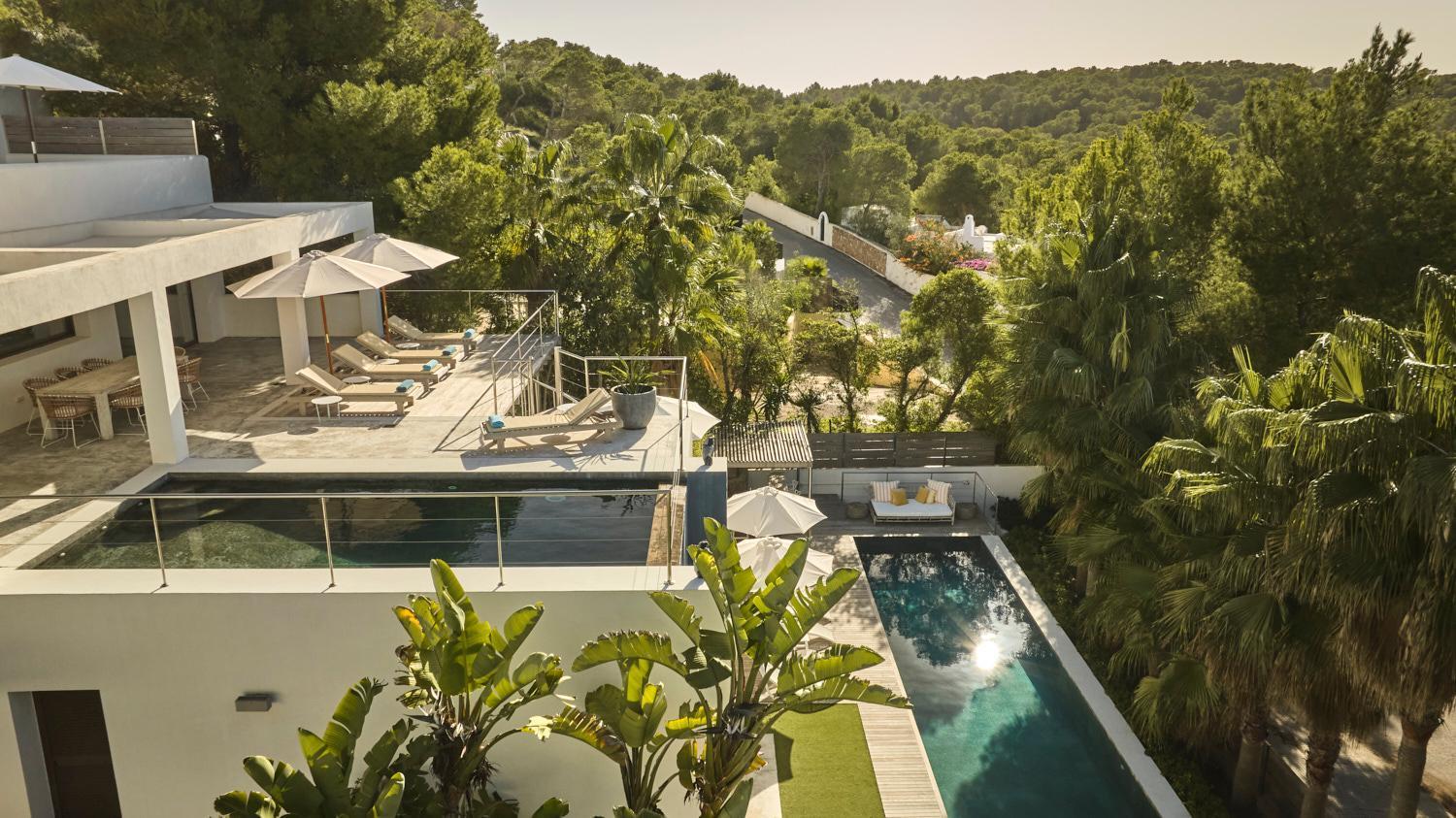In Cala Salada Sleeps 14 Pousada